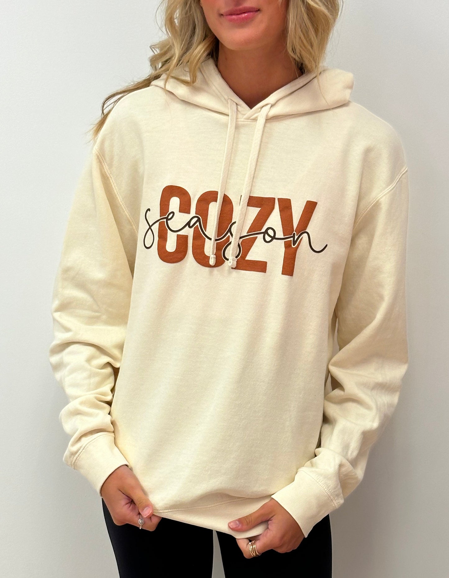 Cozy Season - BASIC B*TCH